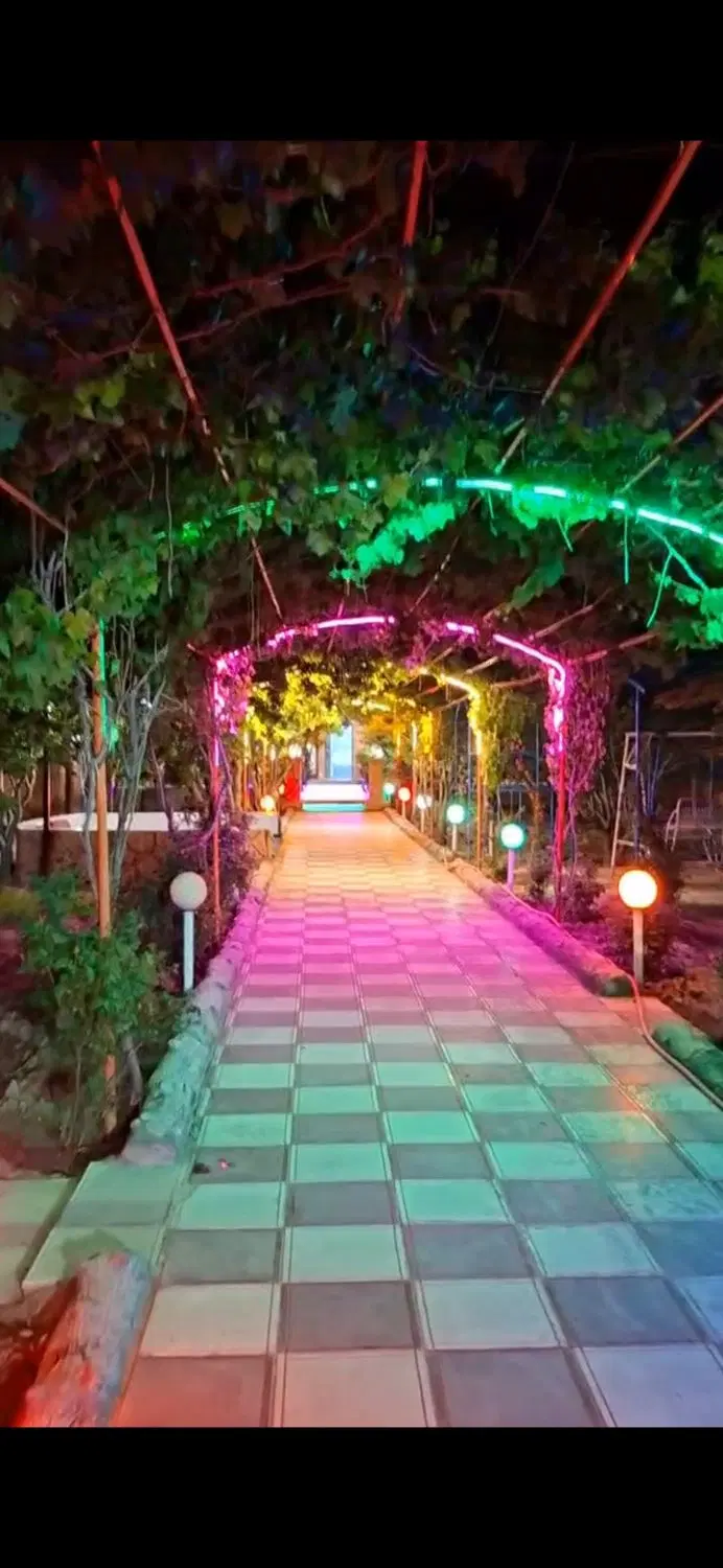 باغ ویلا استخر داخل