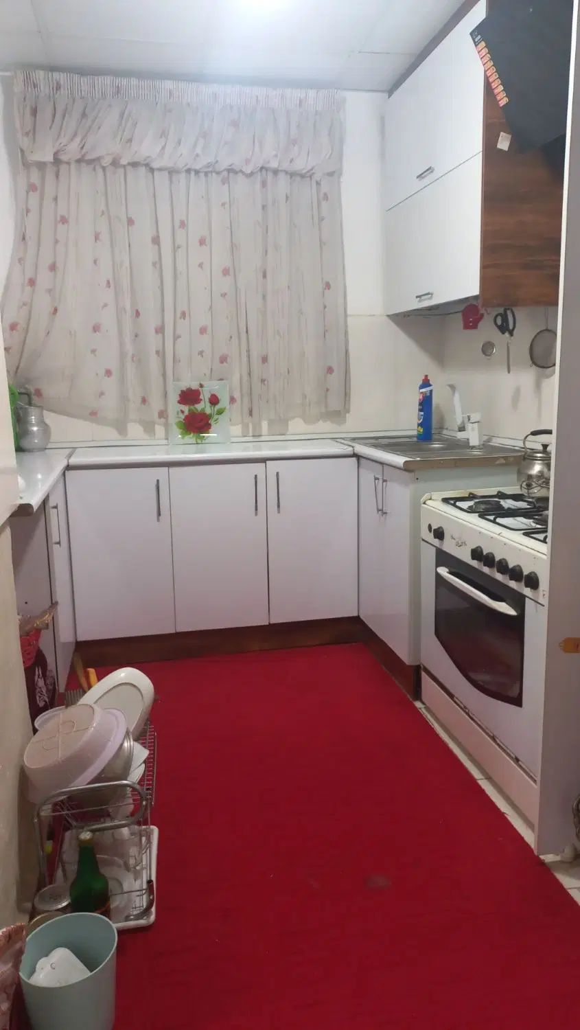 یک واحد آپارتمان رهن و اجاره در گلبهار