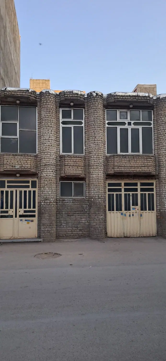 خانه ویلای درشهرک رجای شهدای دوم