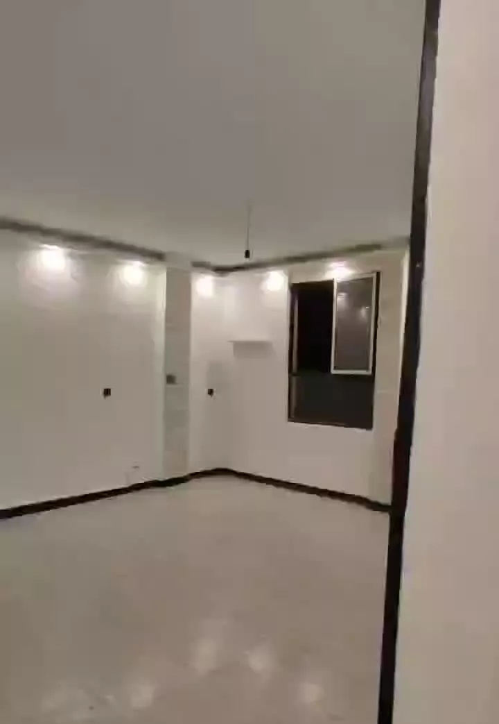 واحد 32متری سند دار