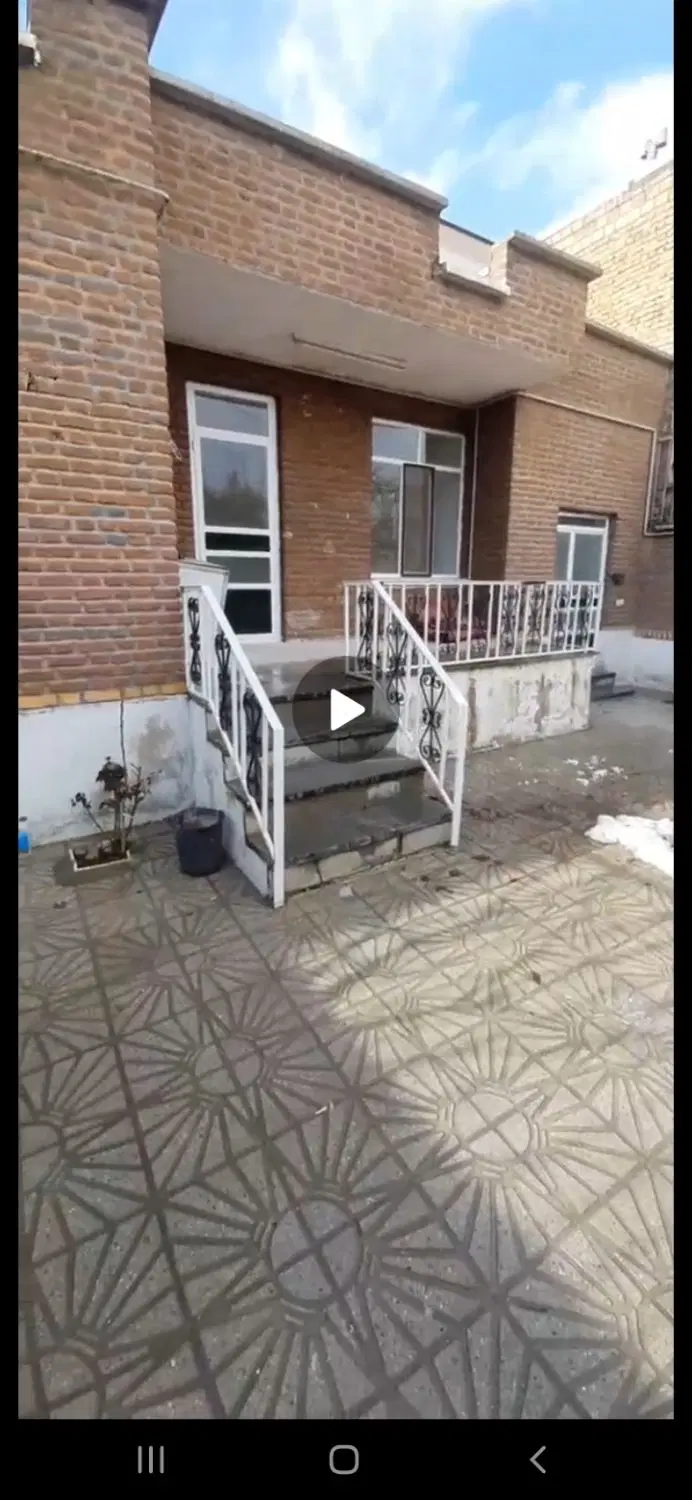 خانه ۲۴۰ متر  برایه اجاره