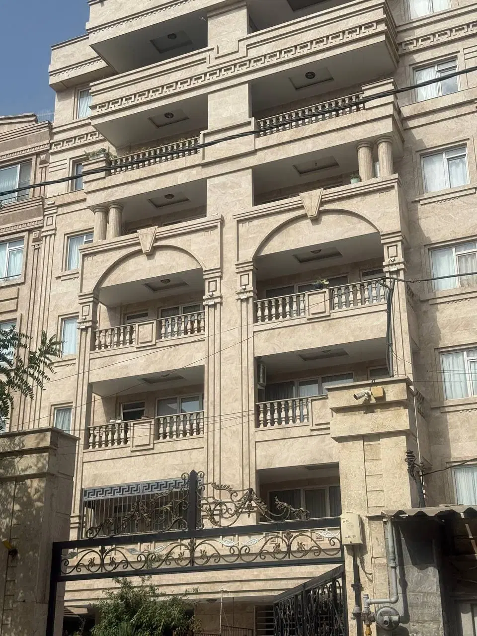 رهن و اجاره واحد مسکونی ۱۴۰ متری در گوهردشت