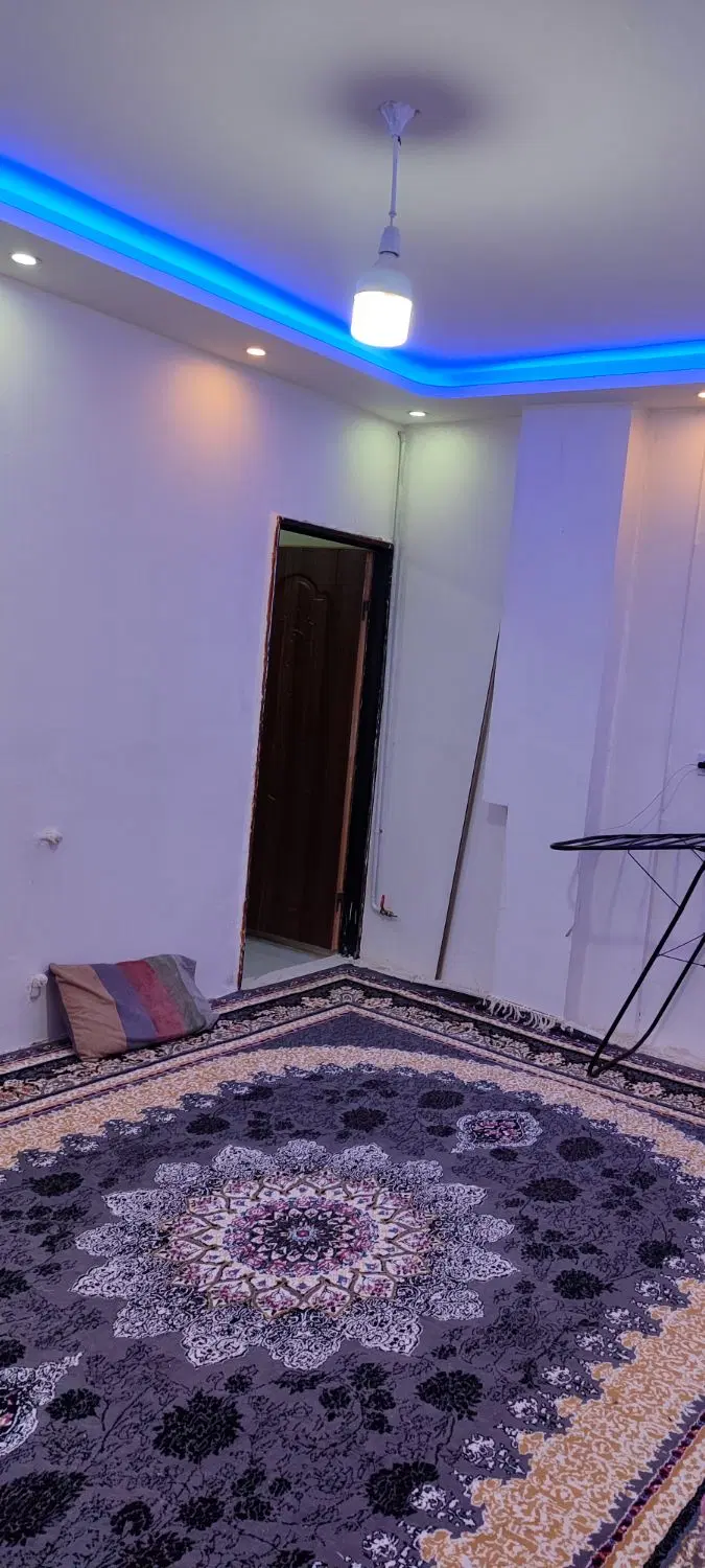 اجاره واحد پنجاه متری طبقه +2 طبرسی شمالی 24