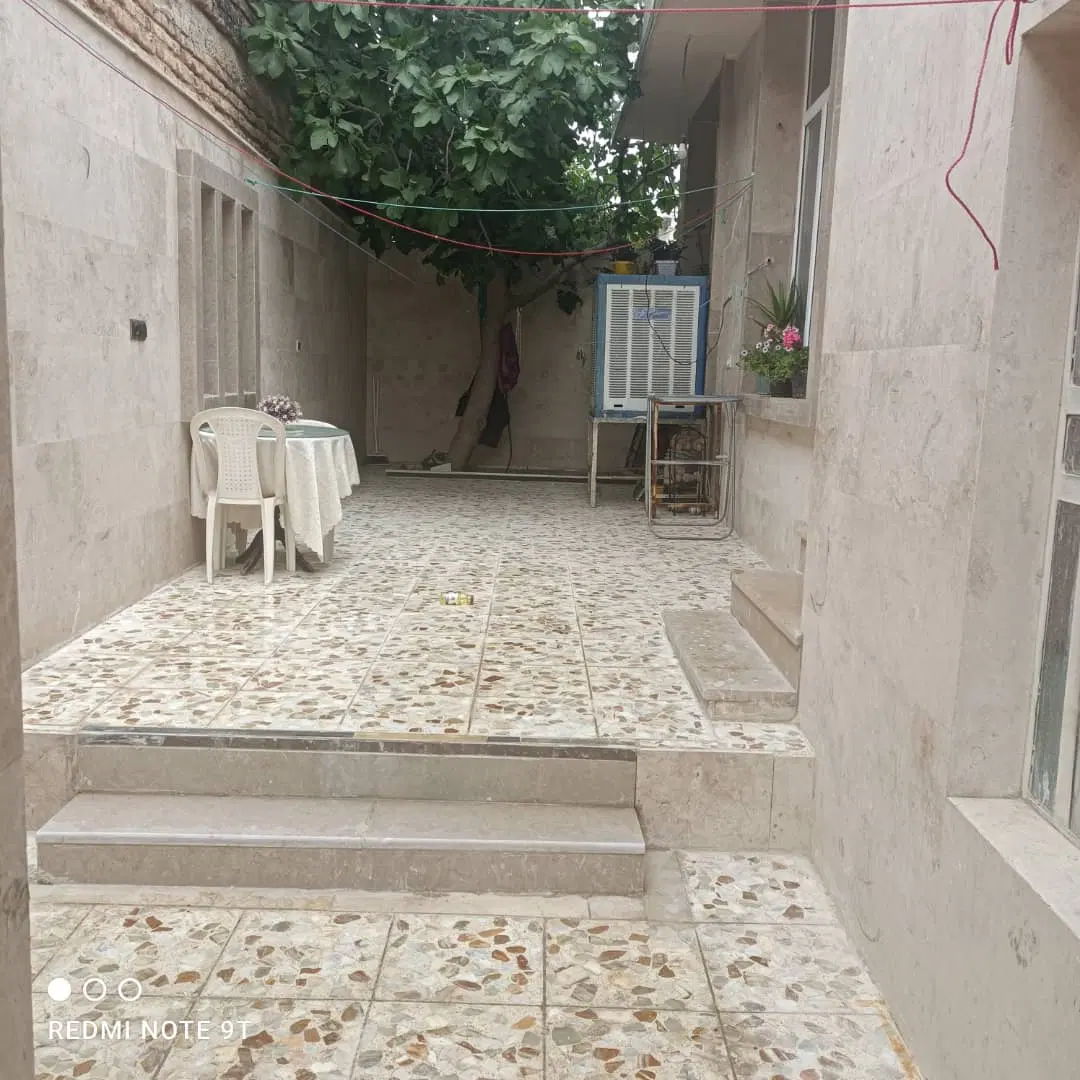 رهن واجاره  منزل دربست ویلایی یک طبقه