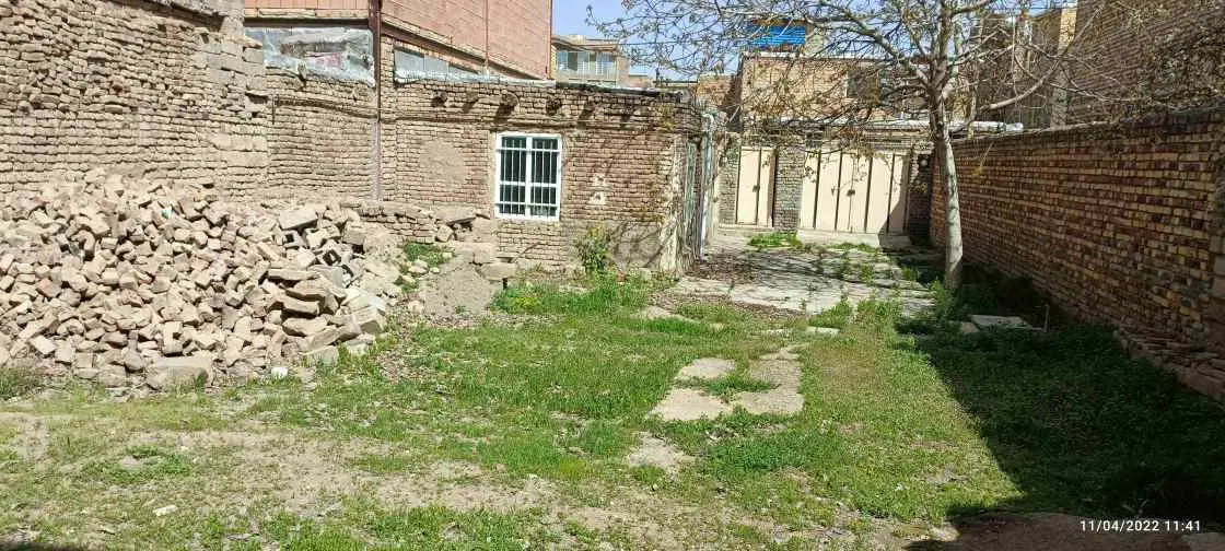 خانه کلنگی ۲۵۰ متر تعاون ۲  معاوضه