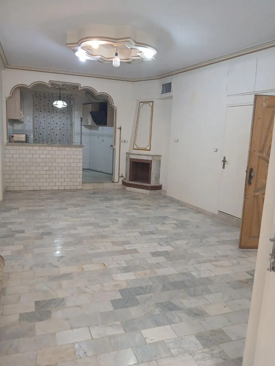 ۵۵ متر یک خواب خیابان ایران
