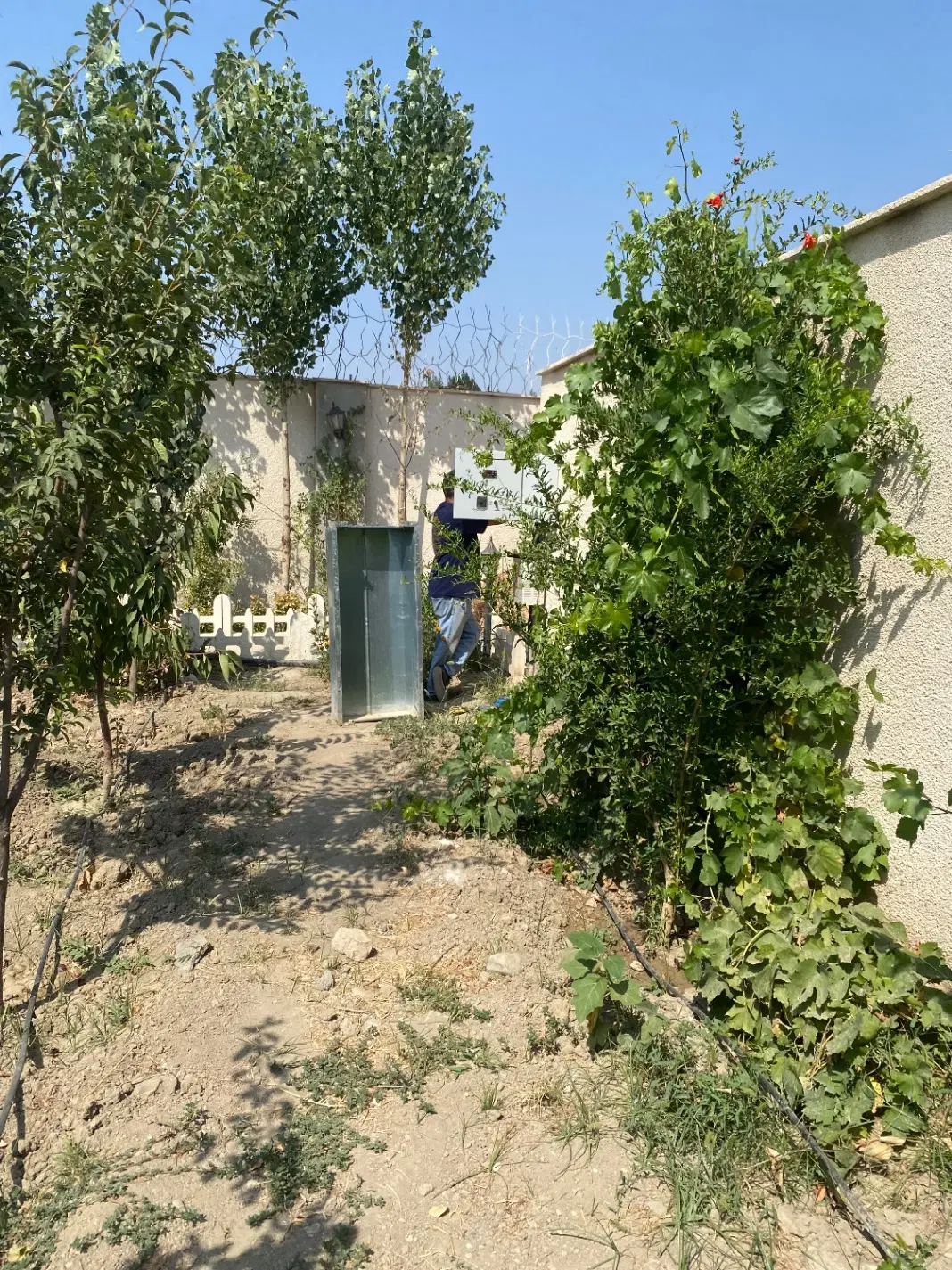 زمین تجاری مسکونی  ویلای  لوکیشن بر جاده اصلی