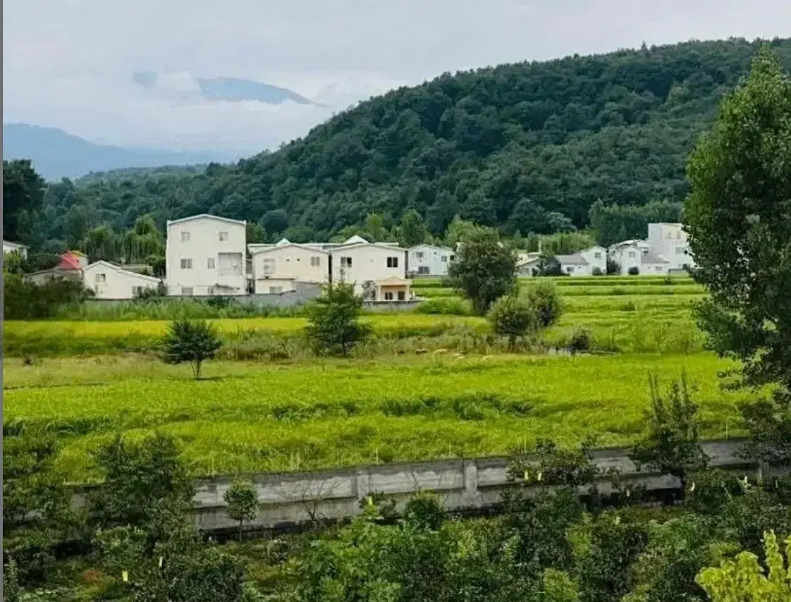 ۲۰۰ متر زمین قبل دوهزار تک برگ خوش نقشه