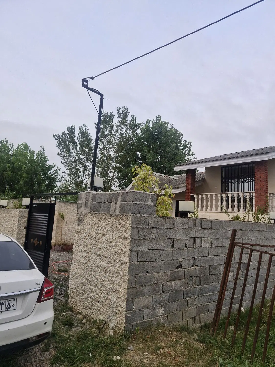 ویلا نیم پیلوت ۲۰۰متر