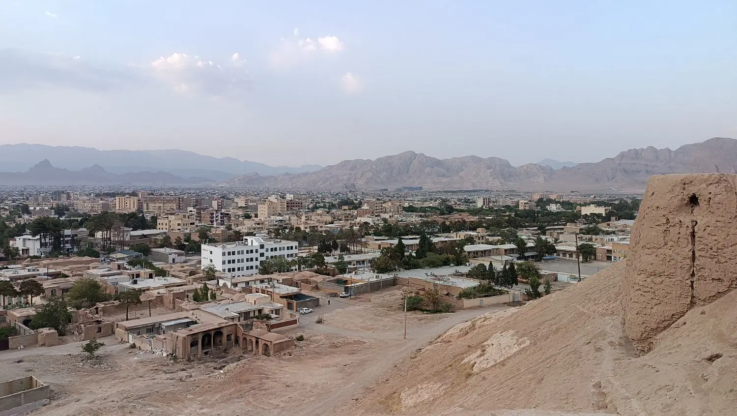 زمین مسکونی باقر اباد
