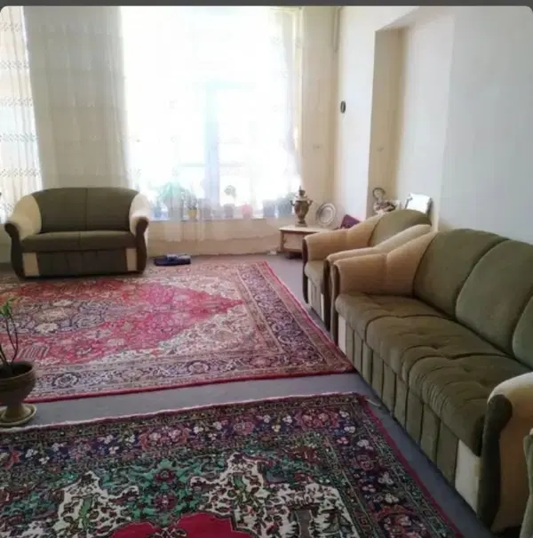 واحد مسکونی منوچهری ۷۰ متری