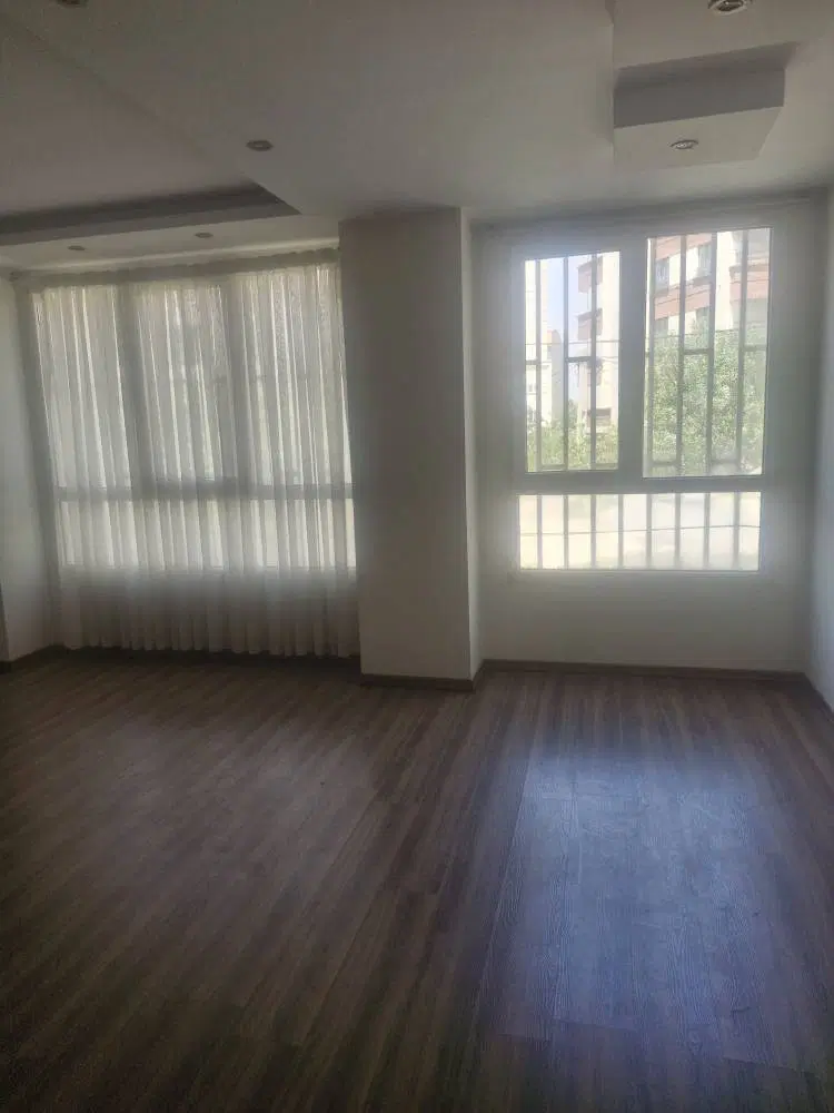 رهن کامل  ۸۳متری مهرشهر بوستان