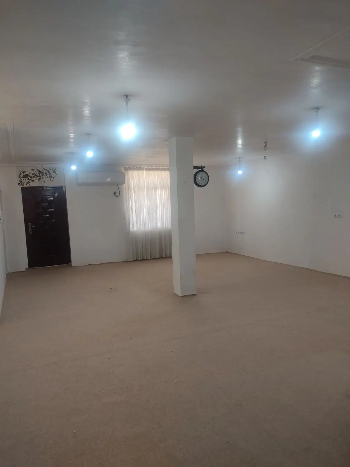 خانه طبقه بالای ویلایی - سه خواب - ۱۷۰ متری