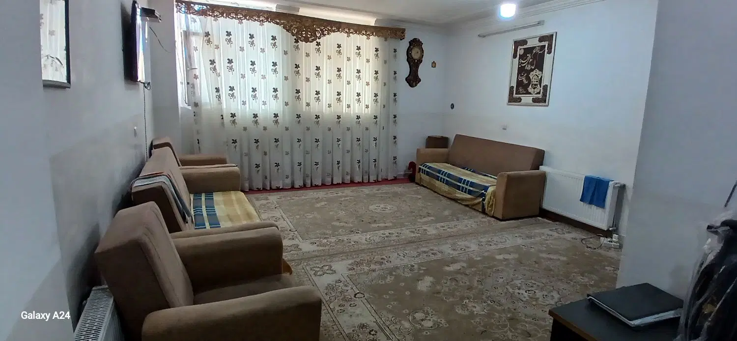 فروش آپارتمان ۸۱متری مجتمع فرهنگیان ناحیه۲