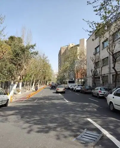 مغازه بر شریعتی