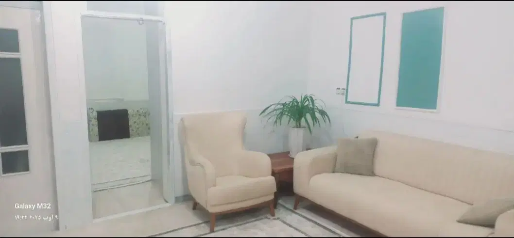 خانه ویلایی یک طبقه و بهار خواب