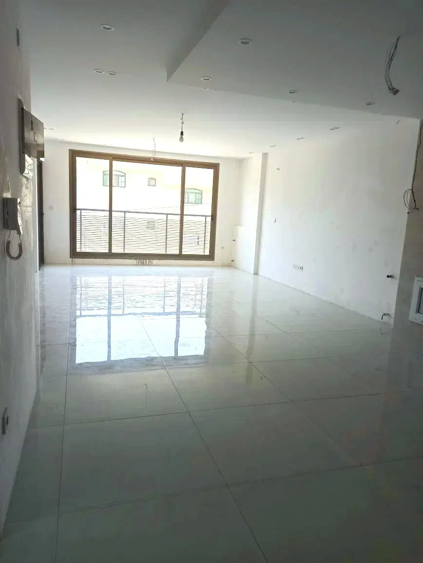 آپارتمان دو خواب خوش نقشه