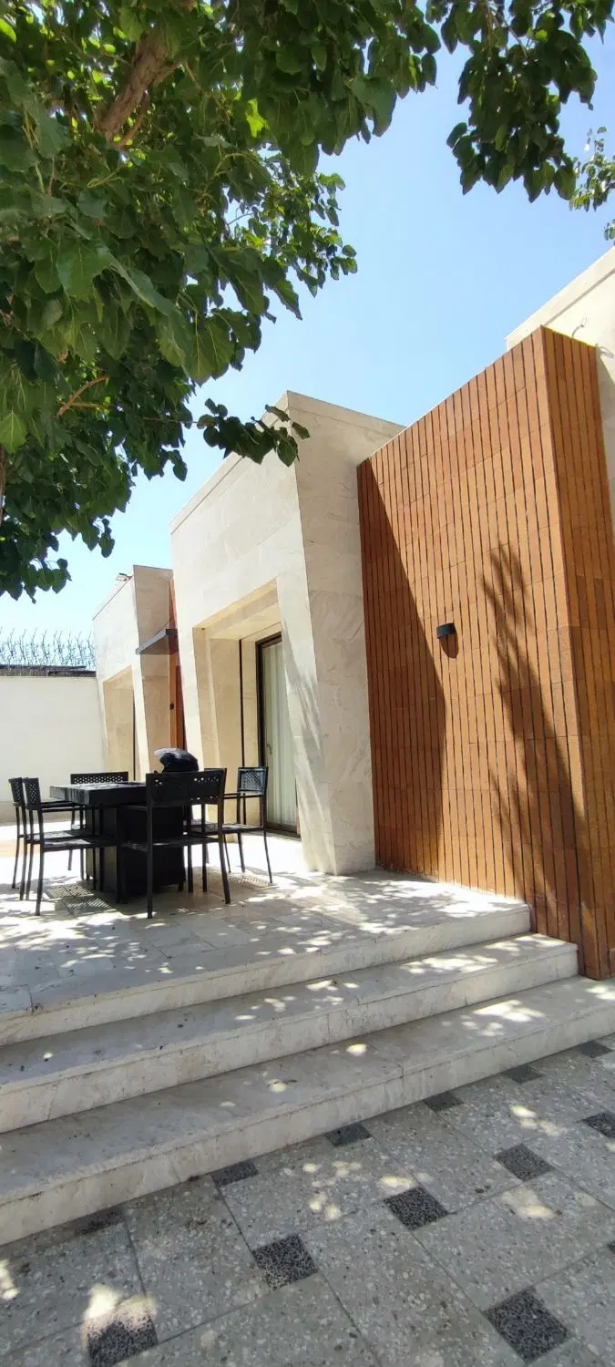 ویلایی ۵۳۰ متری _ اول دهخدا _ گونه ۲