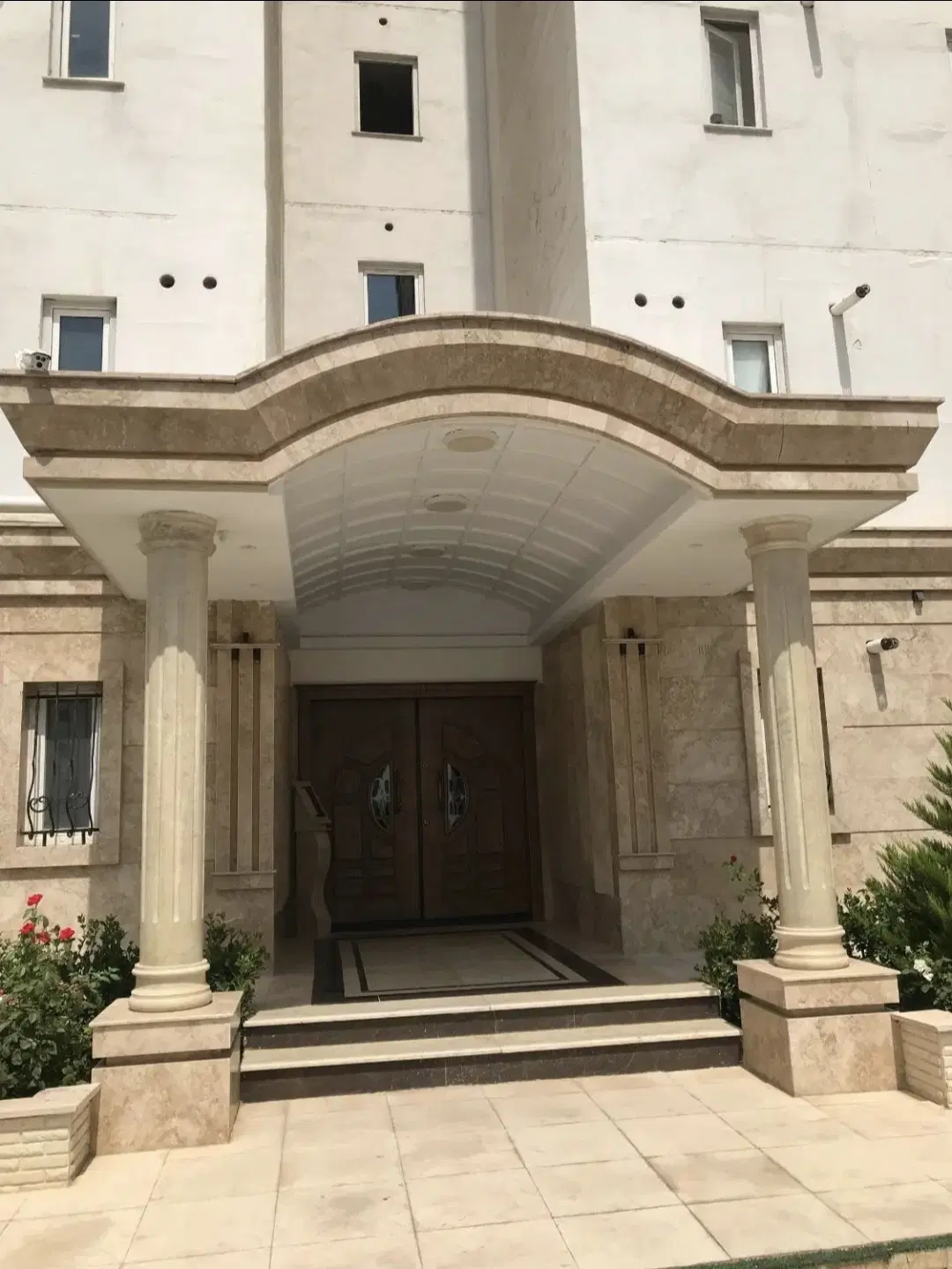 فاز11 2b85 طبقه13 واحد53 جنوبغربی