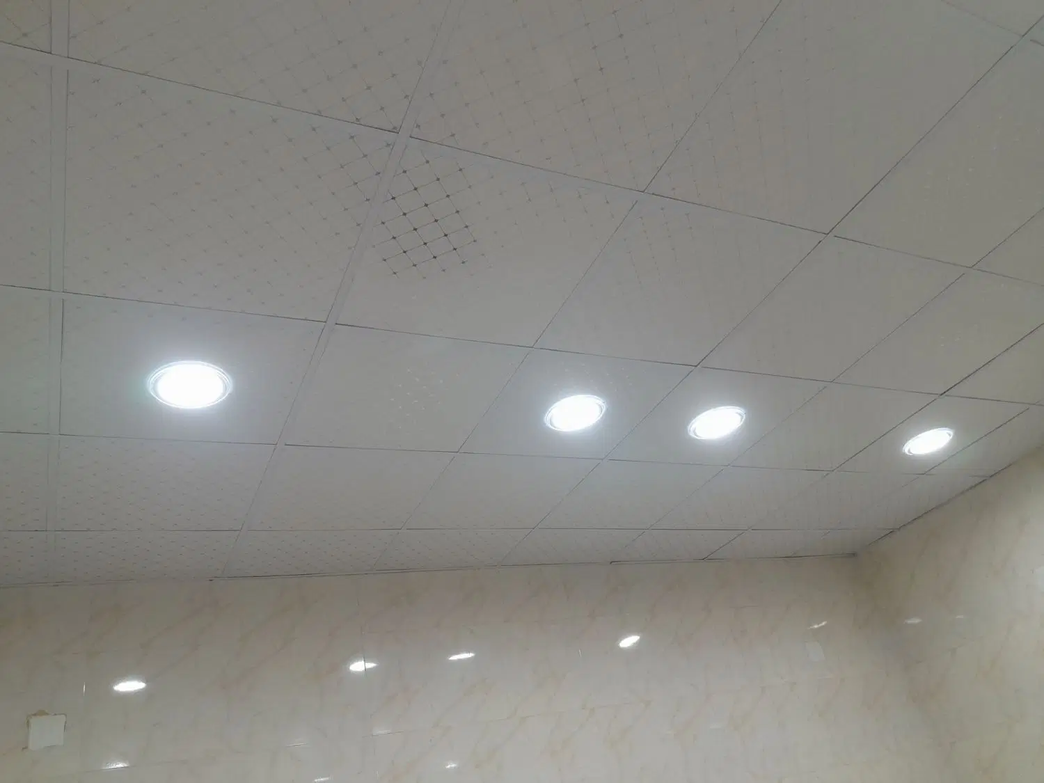 مغازه تجاری
