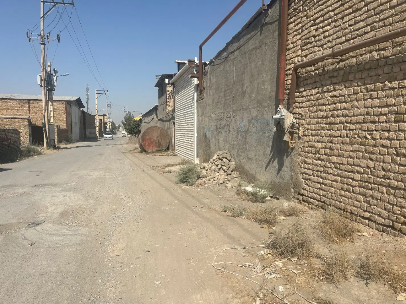 زمین سردونبش داخل بافت