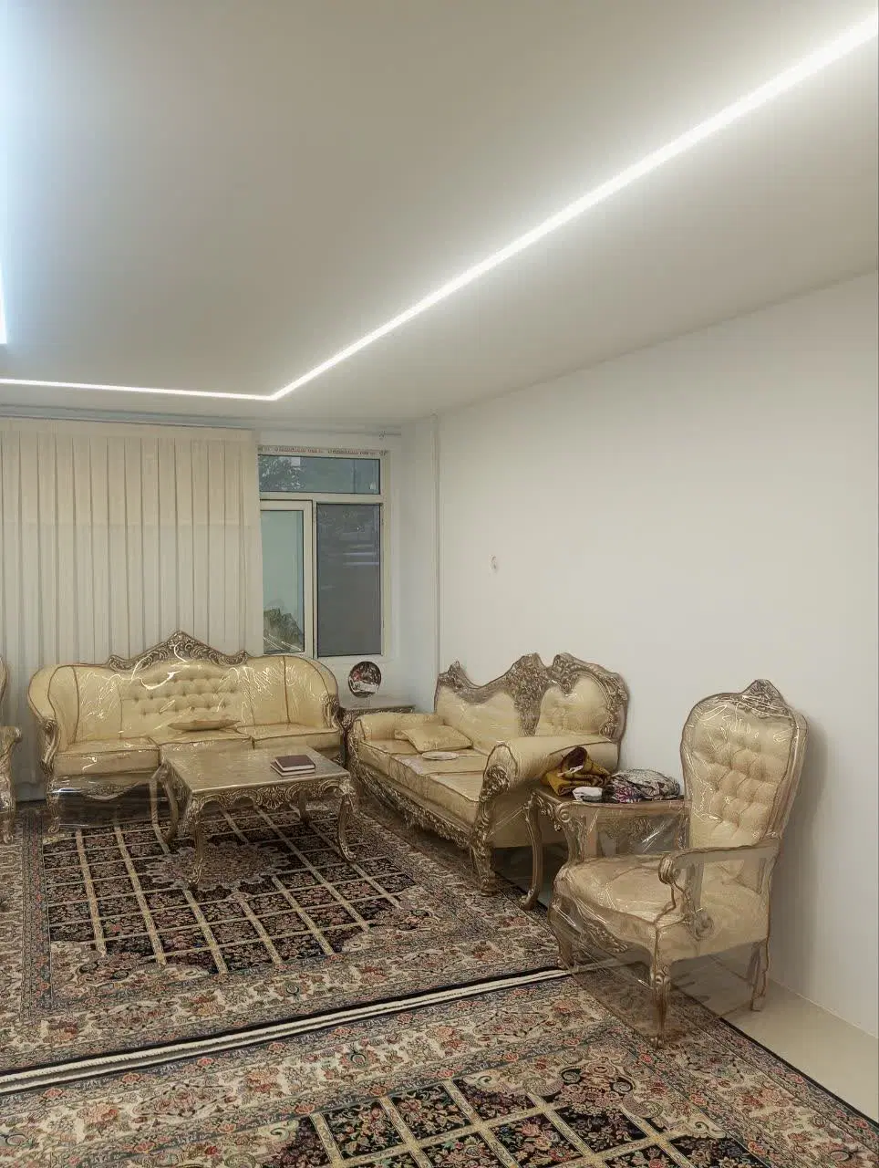 فروش یک طبقه از خونه ویلایی  فلکه مدرس چرم سازی