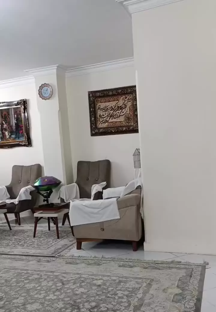 واحد40م65م135م95م84سندداربهترین لوکیشن_خادم اباد