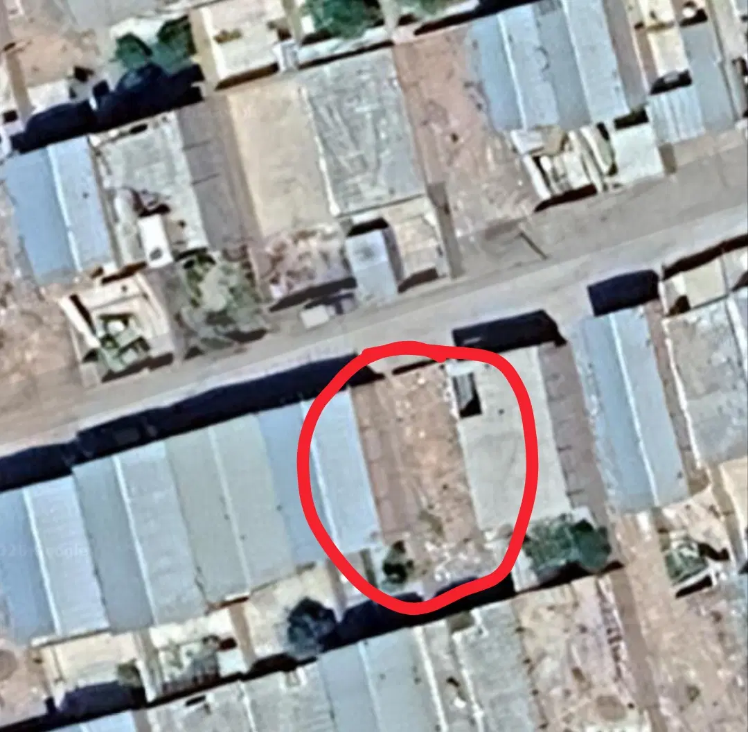 زمین فروشی
