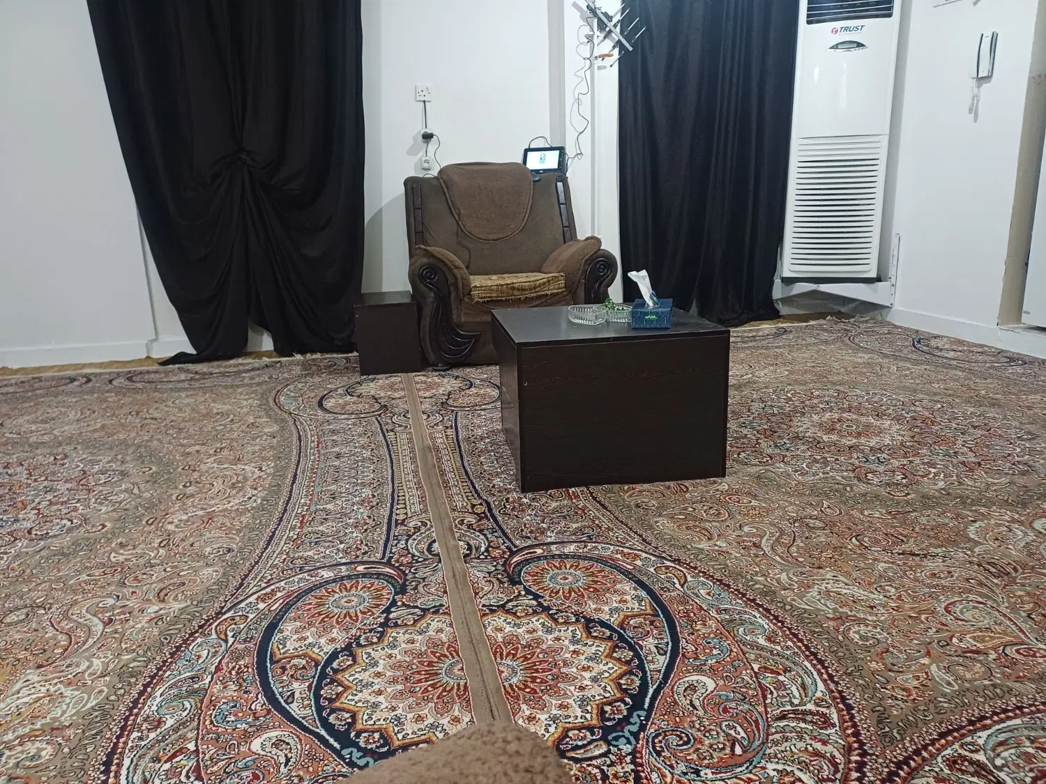 یک واحد ۱۰۸ متر ی با پارکینگ قابل معاوضه با خونه