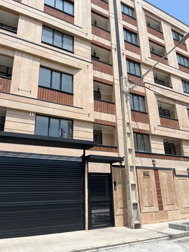 آپارتمان نوساز خام ۱۴۵ متر سند تک برگ تک واحدی