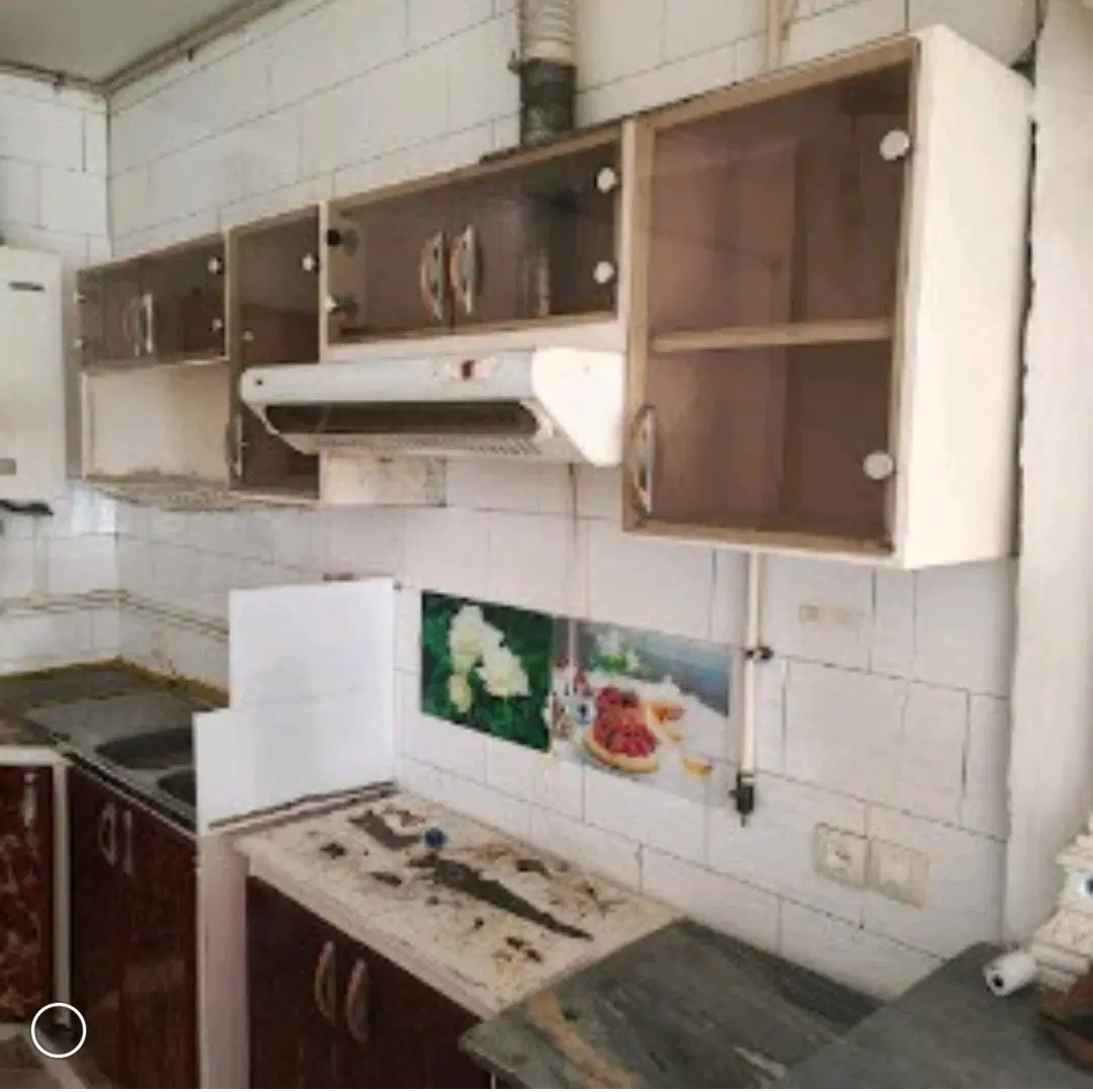 فروش یک دستگاه ساختمان مسکونی یک طبقه ویلایی