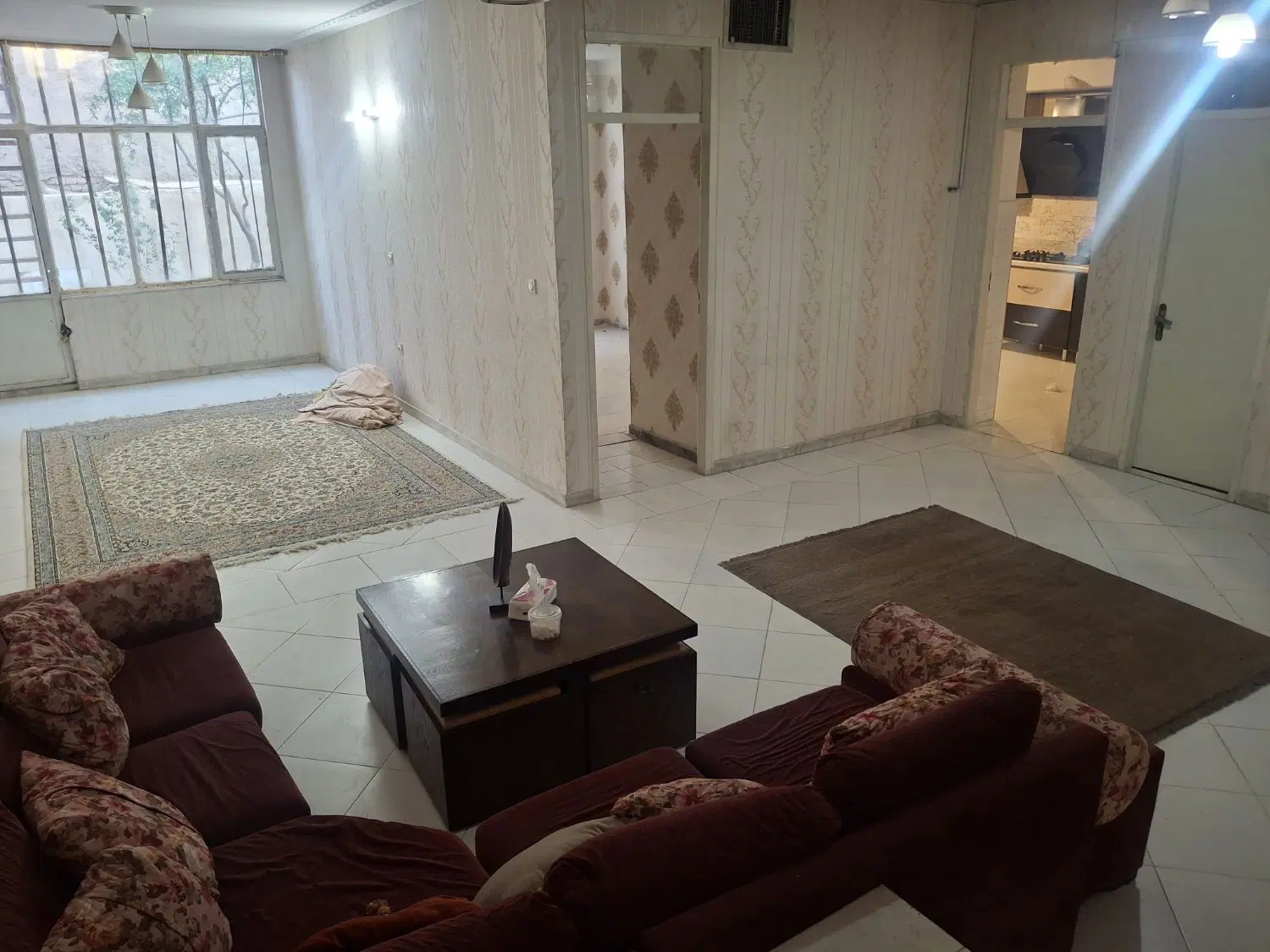 رهن منزل ویلایی حیاط دار با گاراژ ۱۴۵ متر بنا