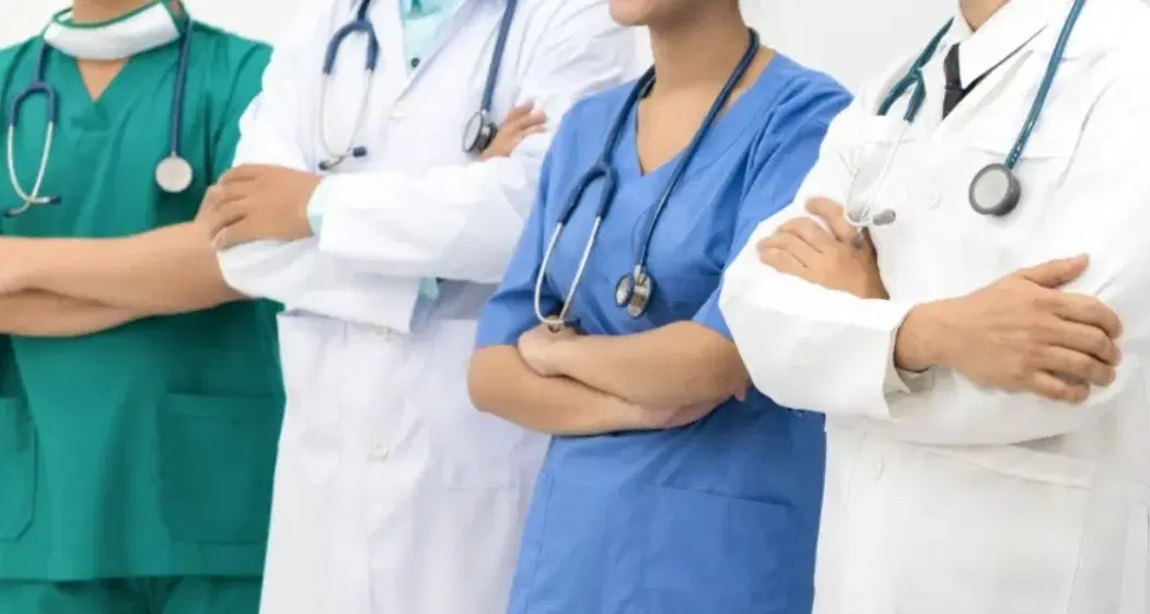 مشارکت در راه اندازی مطب پزشکی - دندانپزشکی