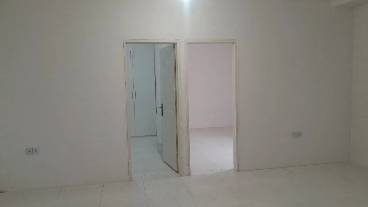 فروش واحد ۱۰۵ متری