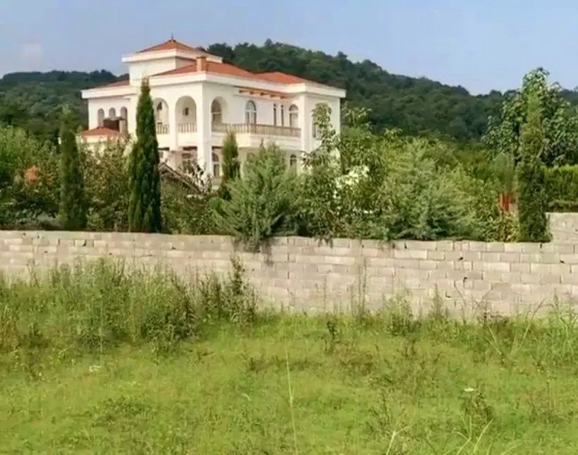 ۴۰۰ متر زمین قبل جنگل دوهزار تک برگ قسطی