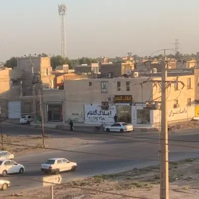 ۷۸متری وام دار