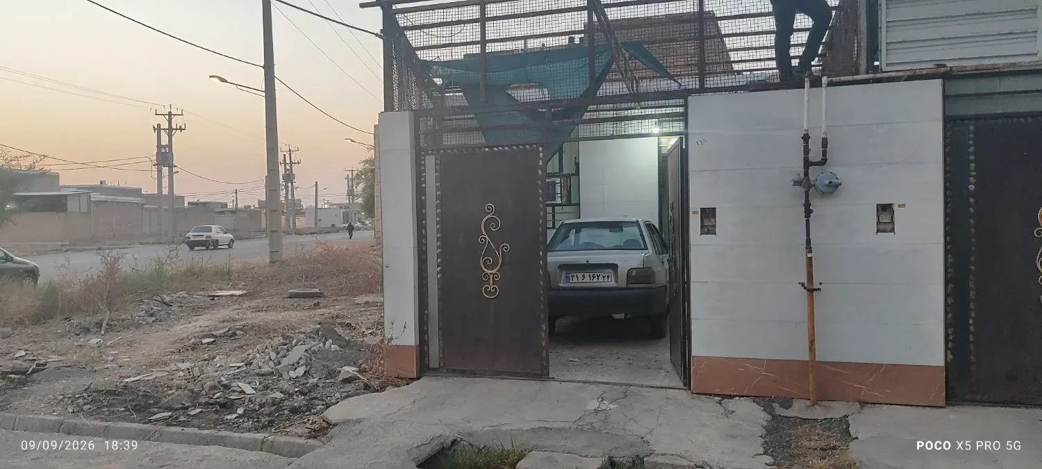 ۱۰۰ متری یک خواب