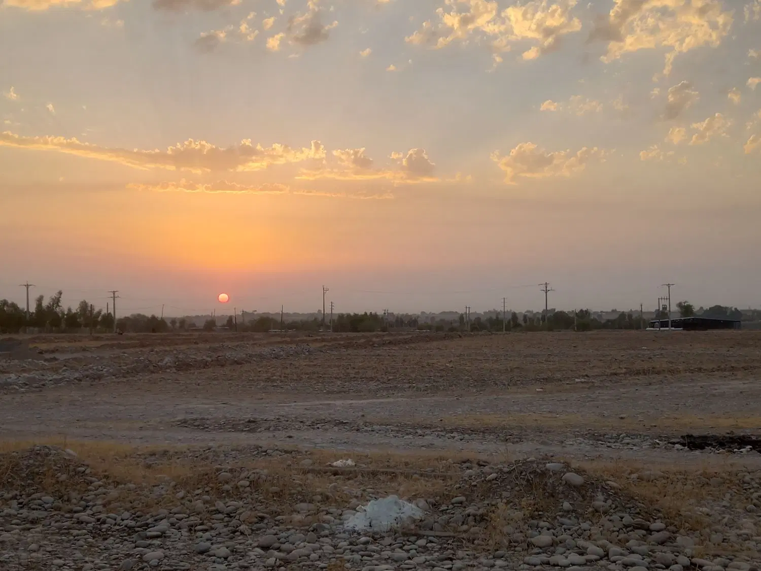 زمین برافروش