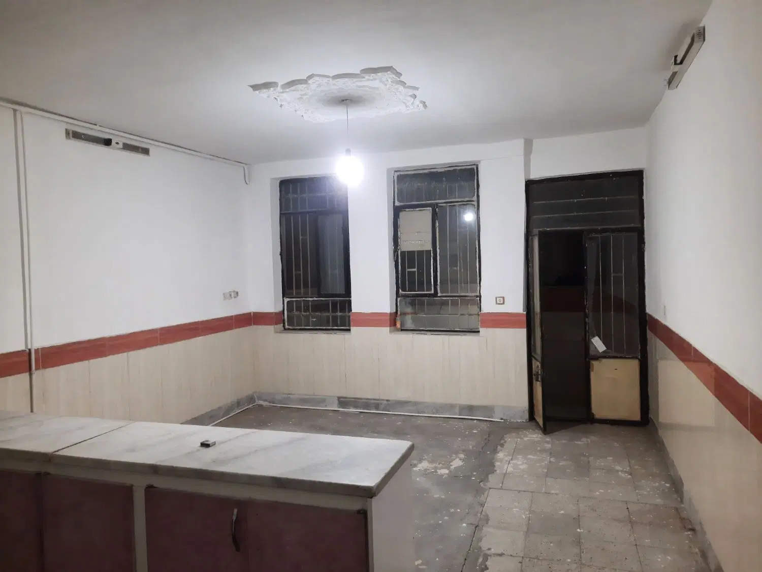 اجاره یک طبقه ۶۵متری کارگران ۲۰