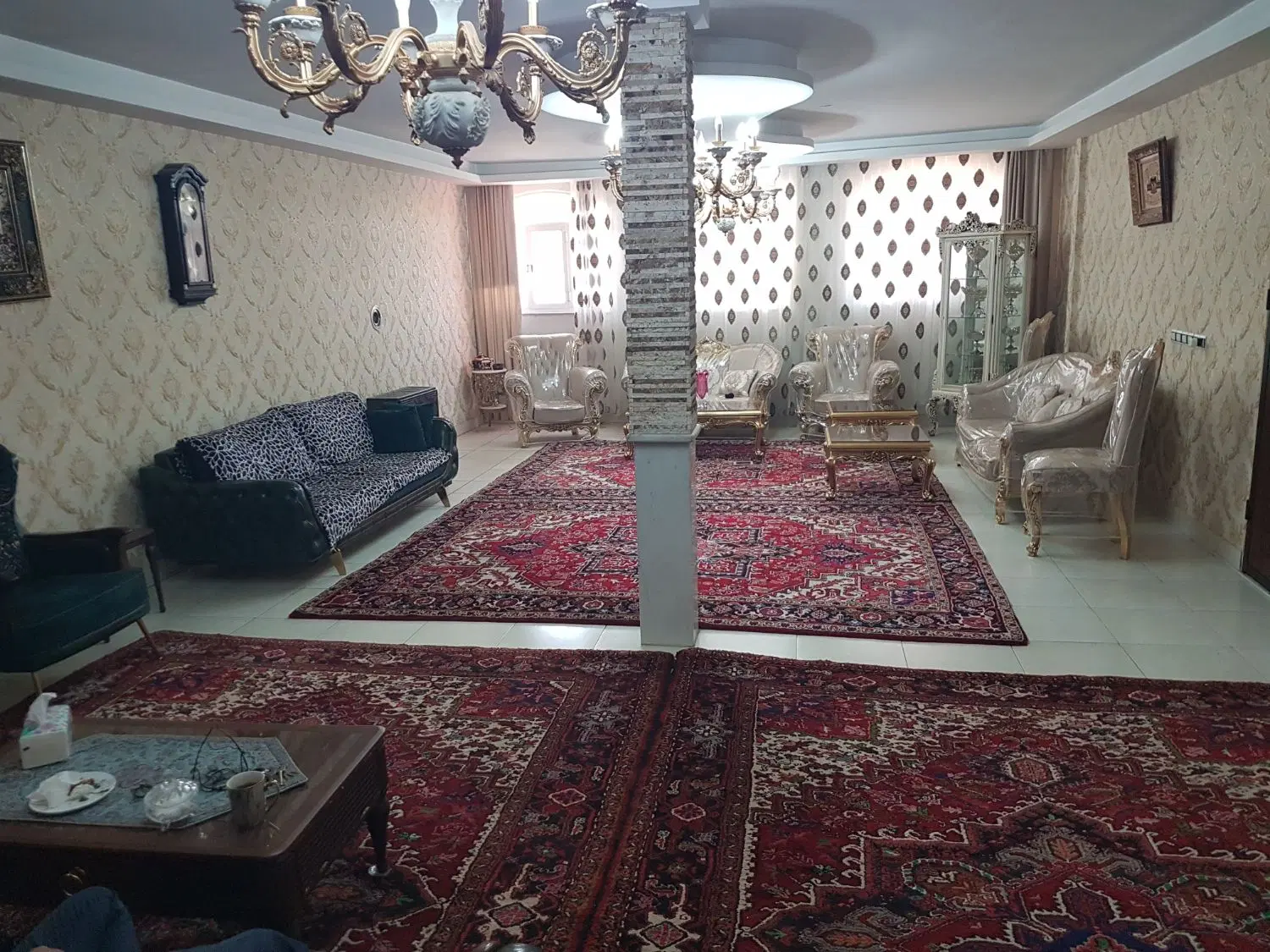 فروش اپارتمان ۱۱۲متر یاغچیان طبقه سوم با پارکینگ