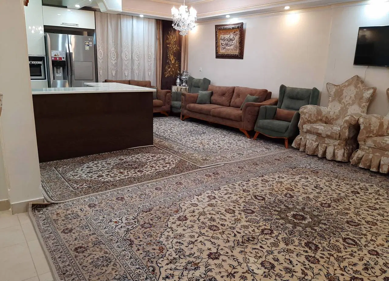 آپارتمان ۹۰متری (تک واحدی)