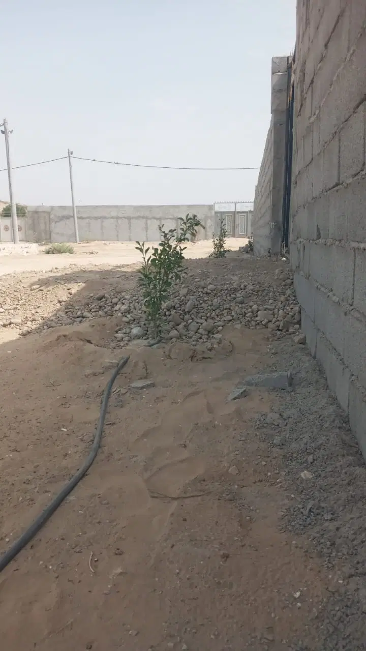 زمین ۲۲۰۰ متری،سند تکبرگ،حیاط بزرگ،کامیونرو