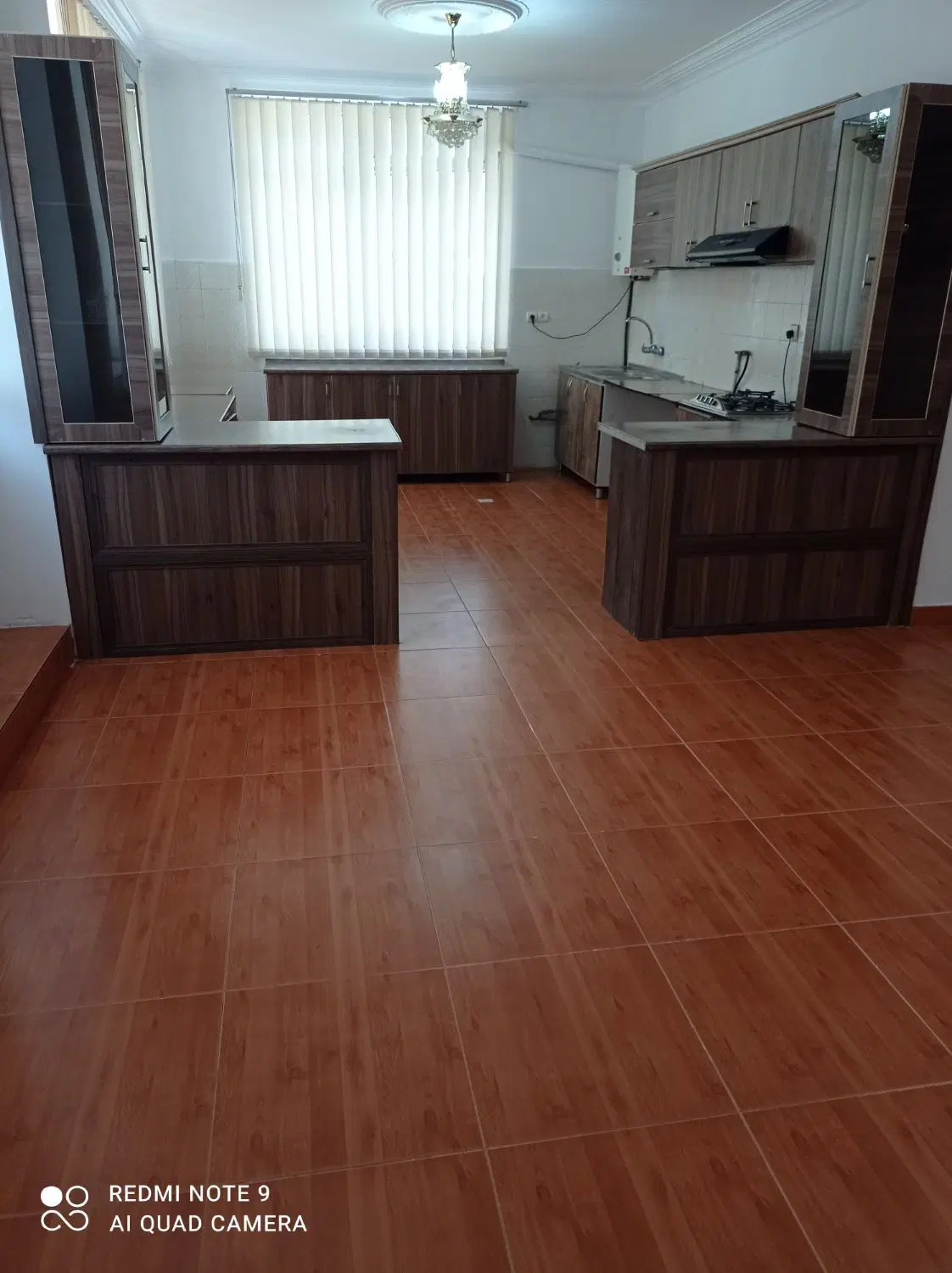 اجاره ساختمان ویلایی ( خیابان میثم )