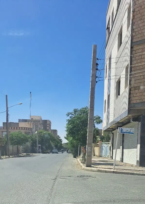 کلنگی دو نبش بلوار اصلی
