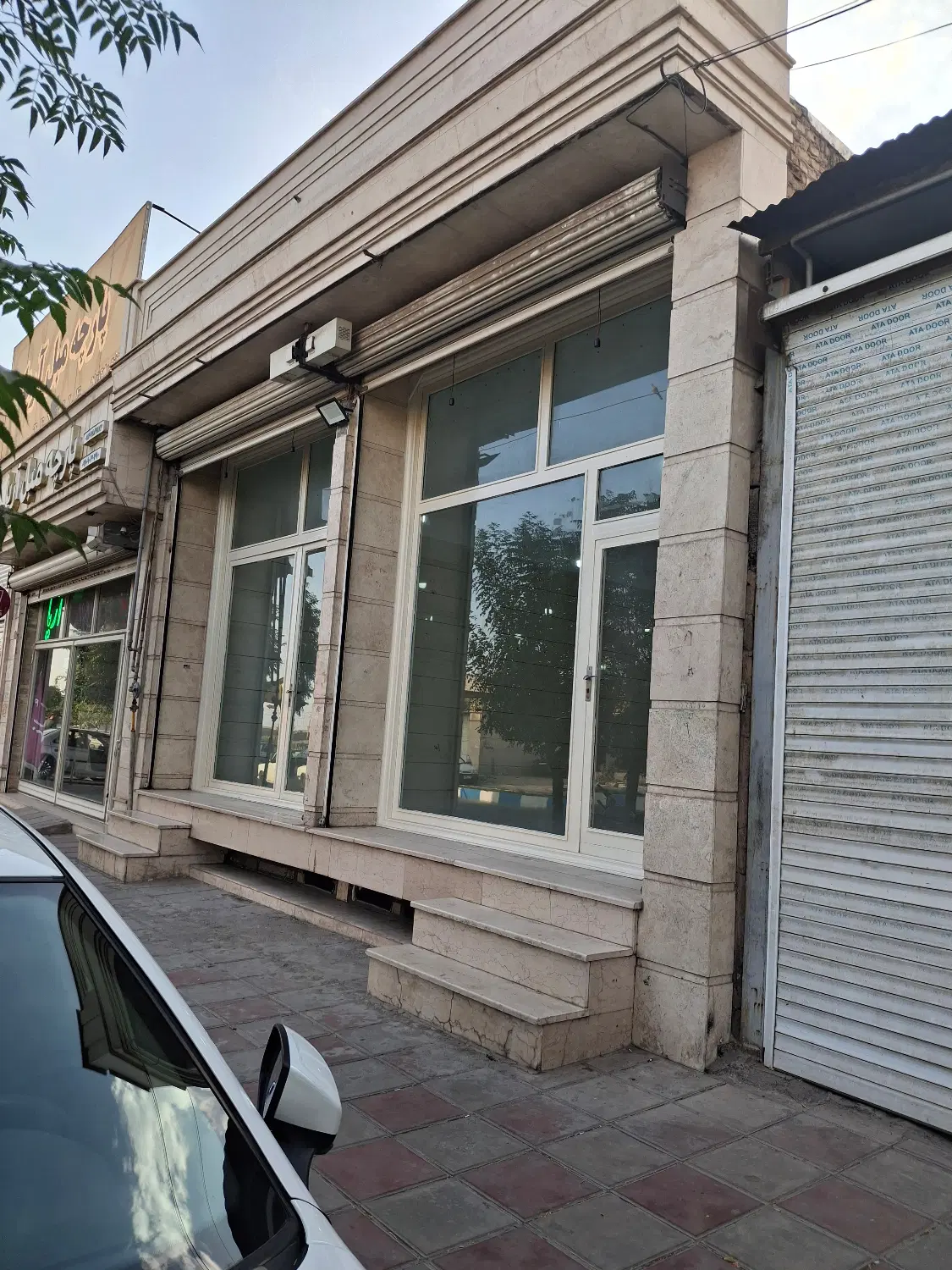ملک تجاری با سند تک برگ۶دانگ دوکله بر خیابان اصلی