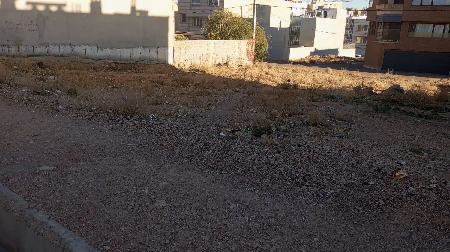 زمین ملکی شهر صدرا _ 255 متر _ سند تک برگ