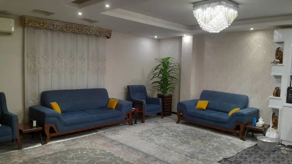 ۹۵ متری باهنر بهاران