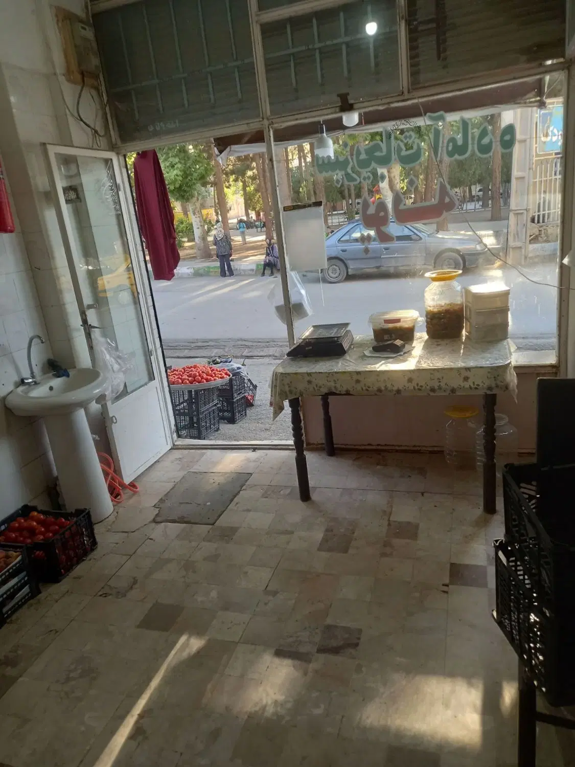مغازه ۱۸متری تجاری خیام