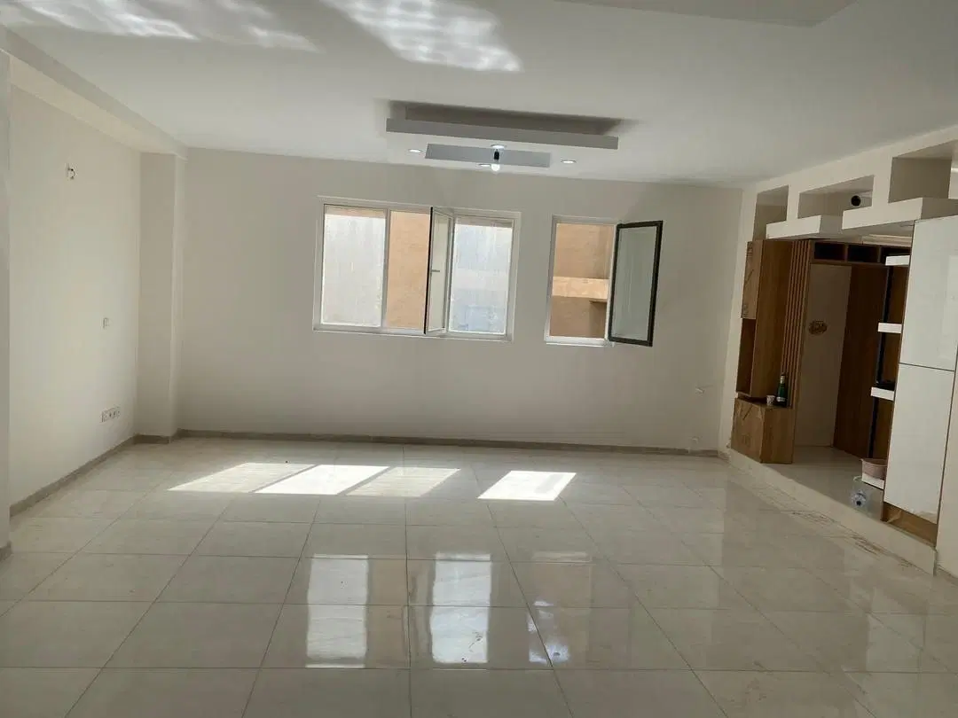 اپارتمان ۸۵ متری شهرک یاس
