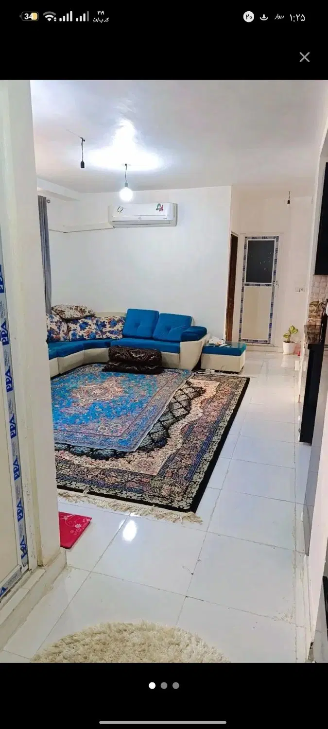 هم خونه میخوام .آقا هستم .